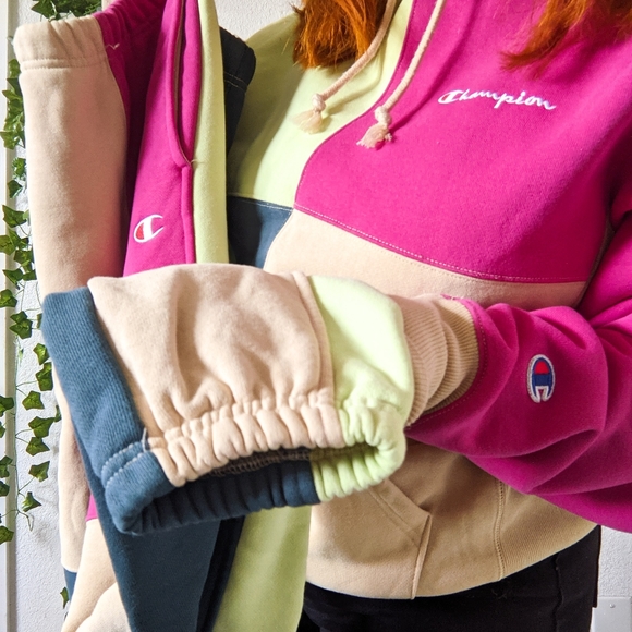 Champion UO Exclusive Reverse Weave color block Sweats - Picture 3 of 6